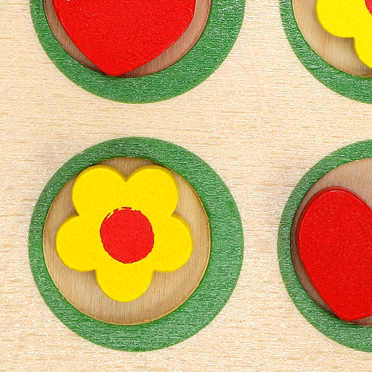 Kryds og bolle med hjerter/blomster